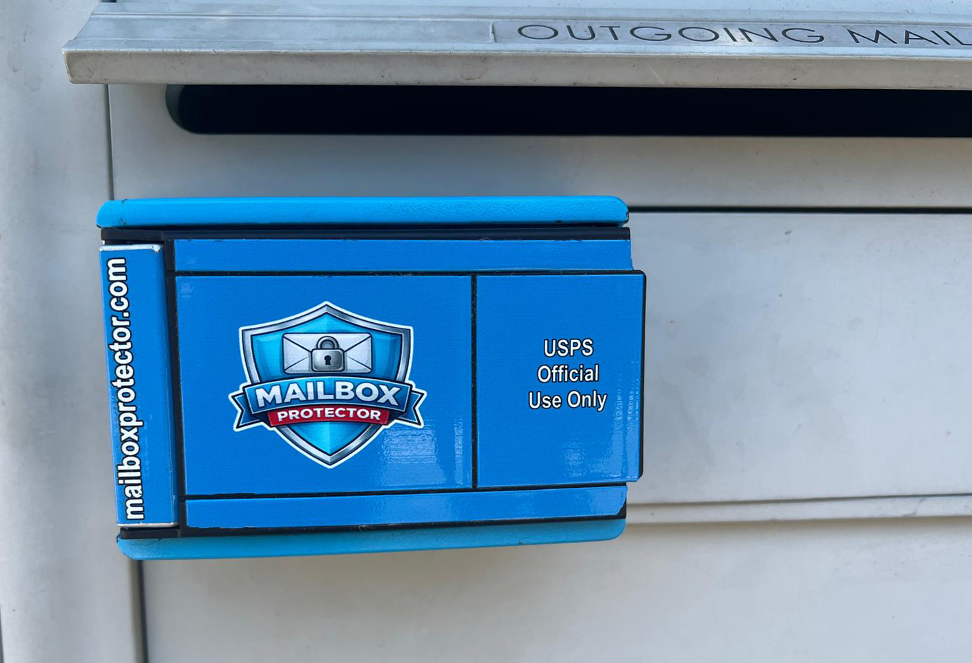 Mailbox Protector unit installed on a cluster box